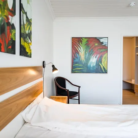 Hotel Marina 3*