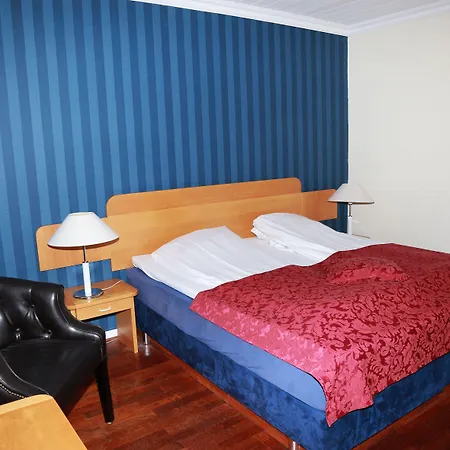 Ξενοδοχείο Marina